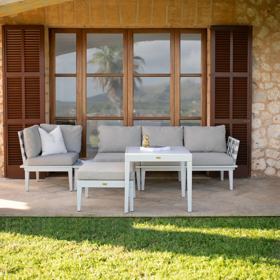 Gartenlounge Set mit Tisch und Hocker hellbraun-beige